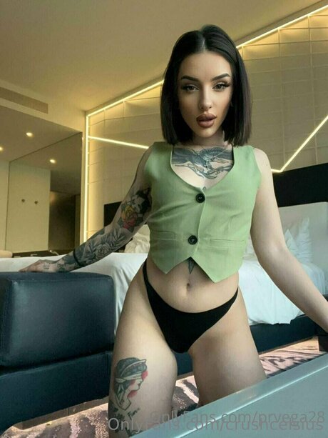 Crushcelsius sexy actress img