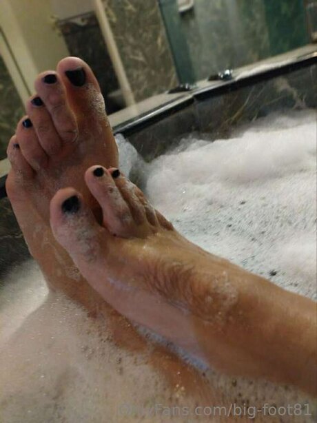 Big Foot81 star hot picture