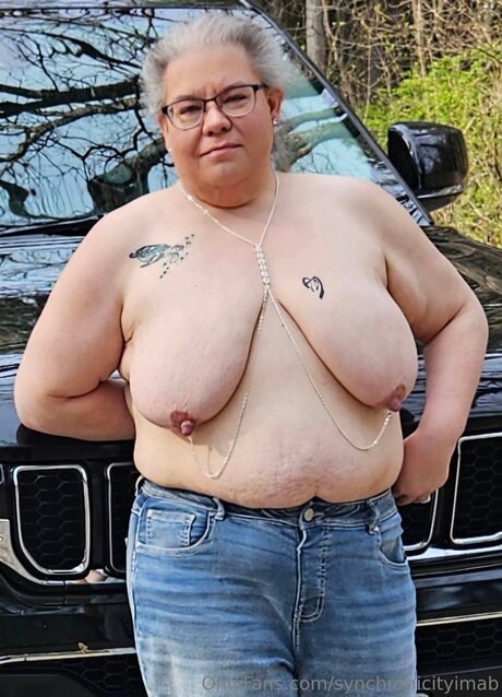 Synchronicityimab high quality pornstar pics