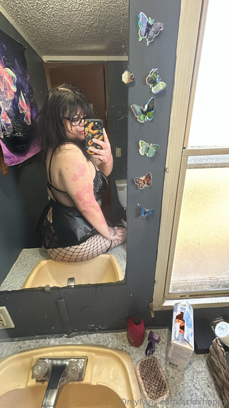 Acidxhappy beautiful actress picture