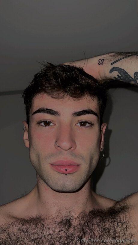 Loganhell star top pics