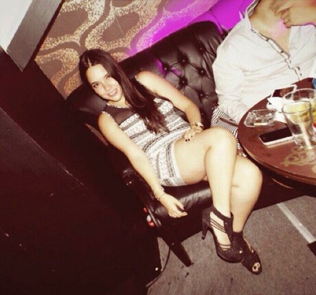 Bety Gaxiola model erotic images