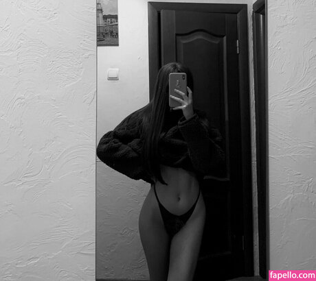 asian influencer onlyfans erotic pic