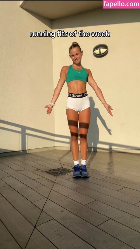 Mia Rogan art pornstar pics