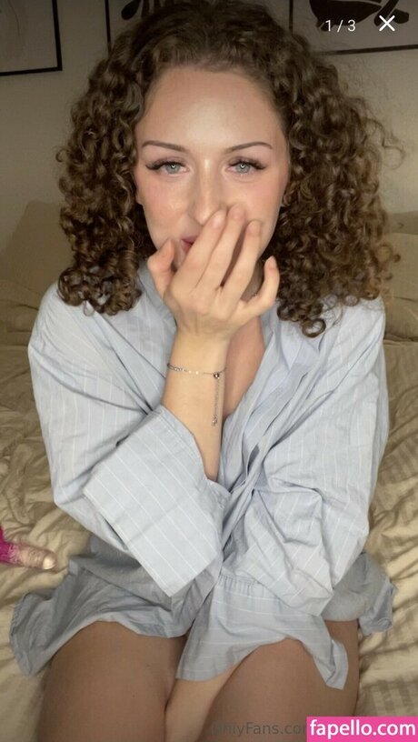 young onlyfans free sex photo