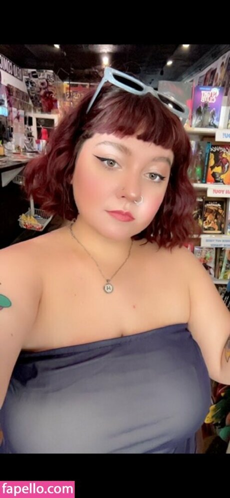 Comicbookdays star adult photo