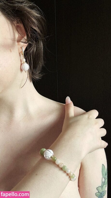 beezzz sexy pornstar pics