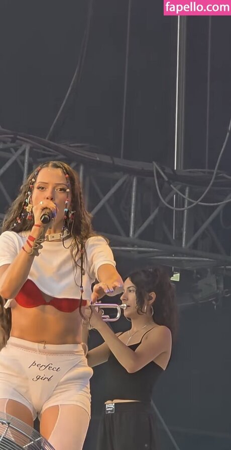 Nina Chuba pornstar top pic