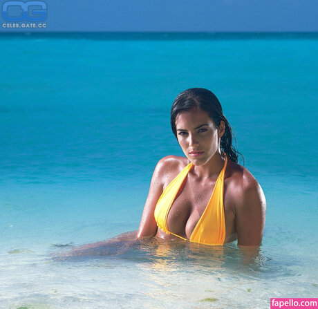 Gaby Espino perfect star pictures