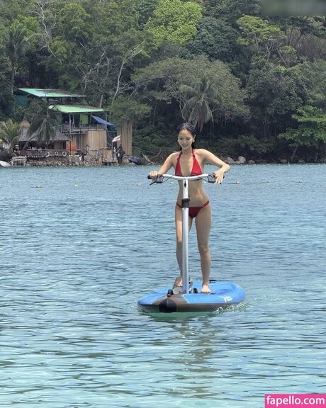 ponytail onlyfans pornographic gallery