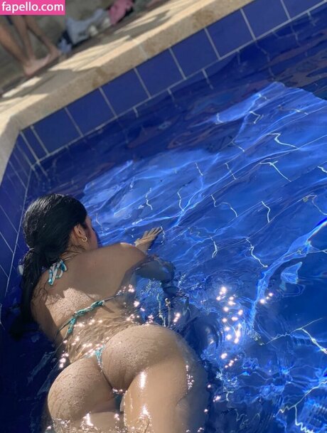 beibi sin naked model pics