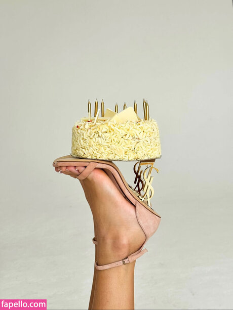 Princess Andre model sex images