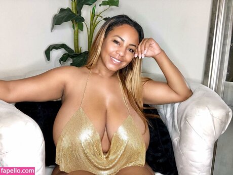 asmr massage onlyfans top photos