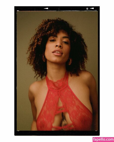 Melissa Patricia best actress photo