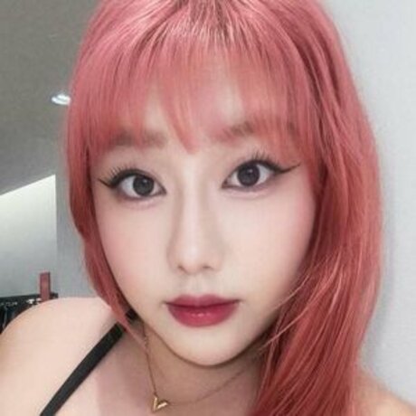 polapola 03 hot model img