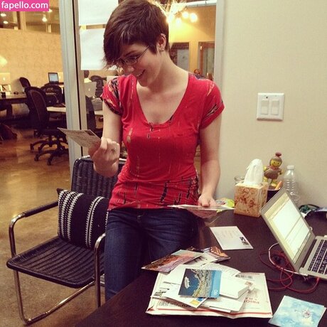 Bryarly Bishop pretty star gallery