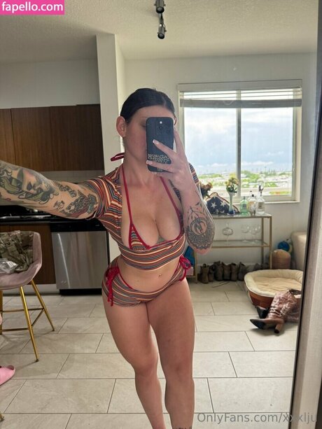 Xlrgju nude model img