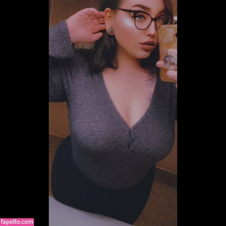 Girl Gooners pornstar naked gallery