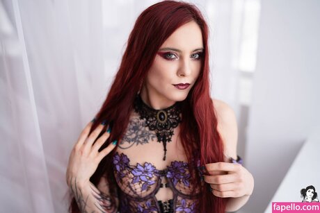 Marryjies model hd image