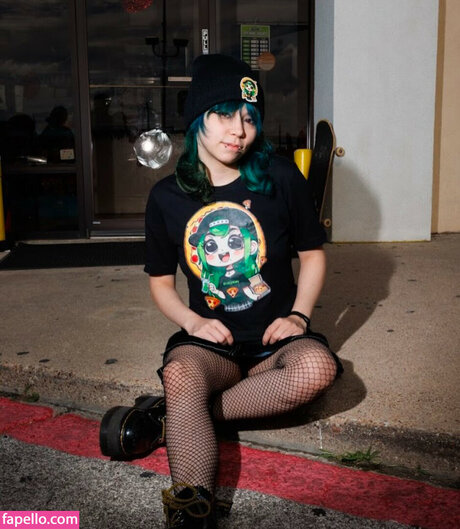 I lov u momo art model pics