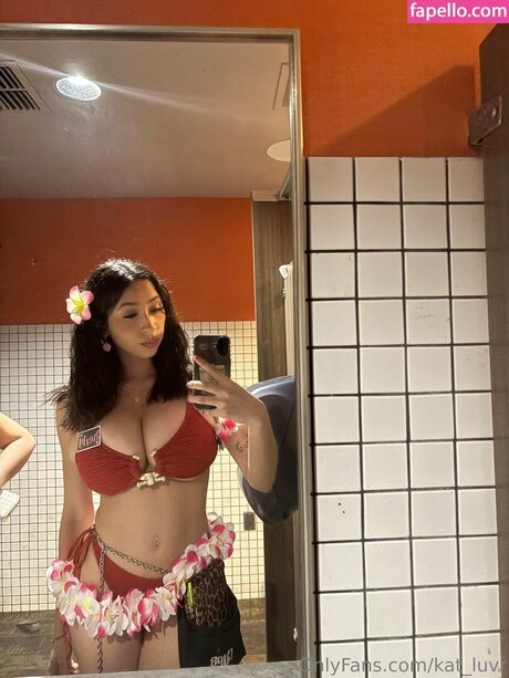 Heily Chavez model nude images