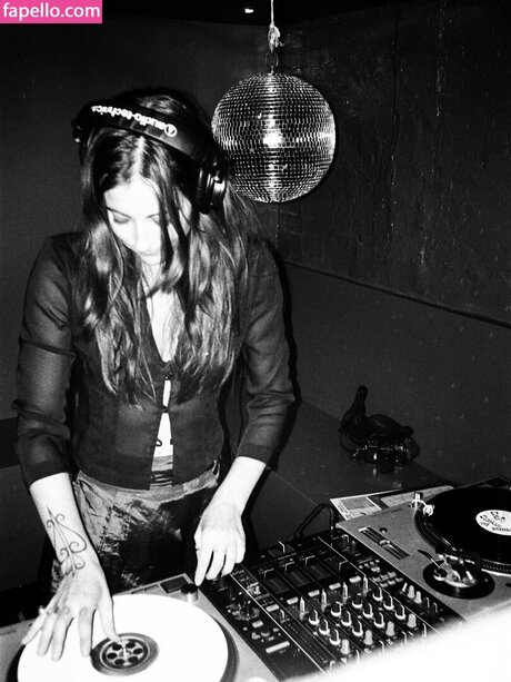 close up onlyfans naked pictures