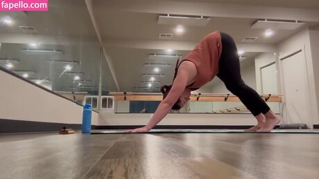 blonde trans onlyfans pretty pics