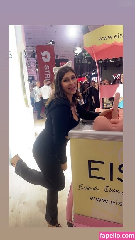 deepthroat princess onlyfans hot xxx galleries