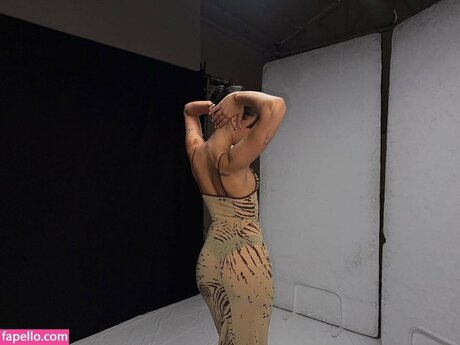 lips onlyfans hot naked archive