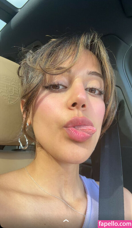 melodymelowo model hd pic