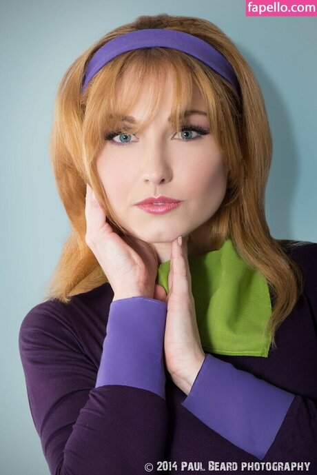 Velma Daphne Cosplay star art pictures