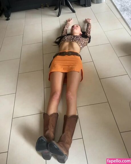 oliviarcox pornstar perfect pic