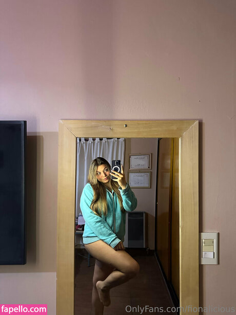 Lexi Thinks high quality actress gallery