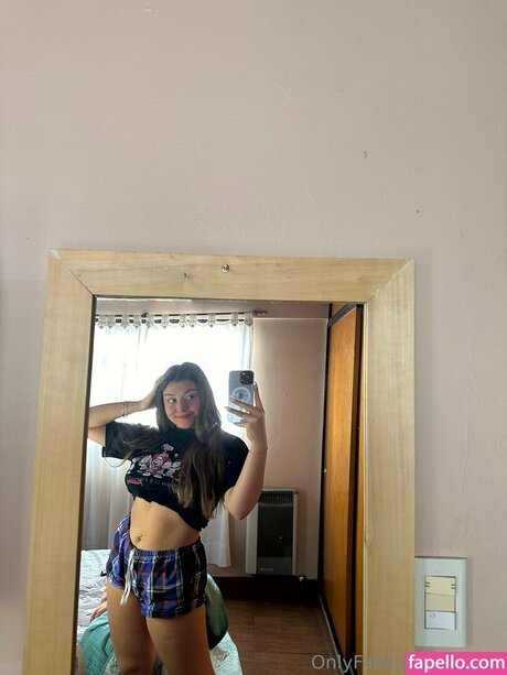 Lexi Thinks nude pornstar gallery