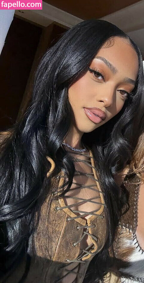 Jodie Woods sexy pornstar archive