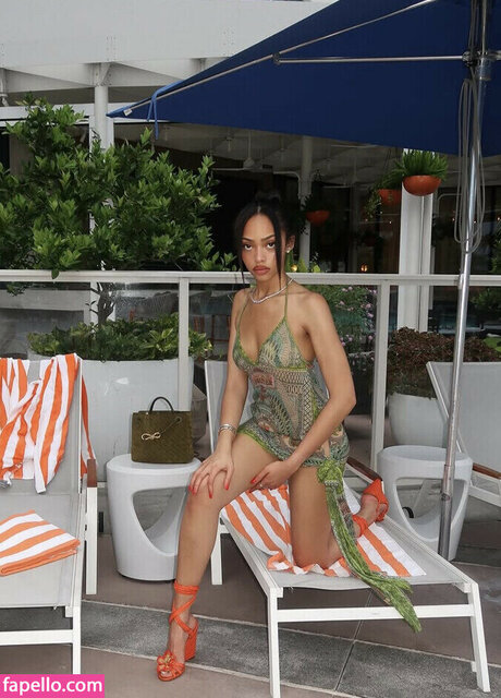 Jodie Woods star exclusive picture