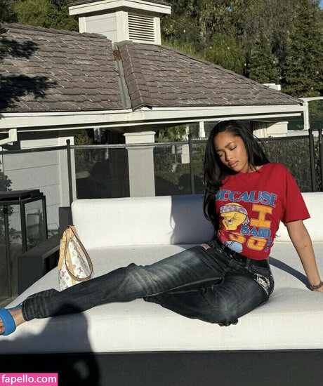 Jodie Woods nudes actress pictures