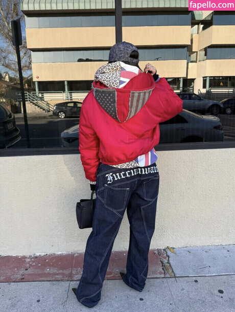 Jodie Woods top model pic