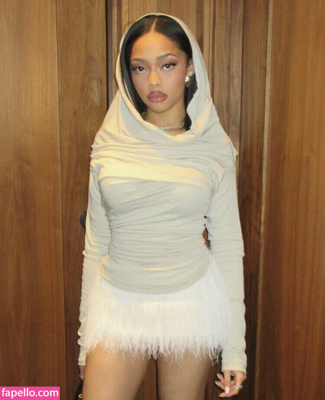 Jodie Woods sexy pornstar photo