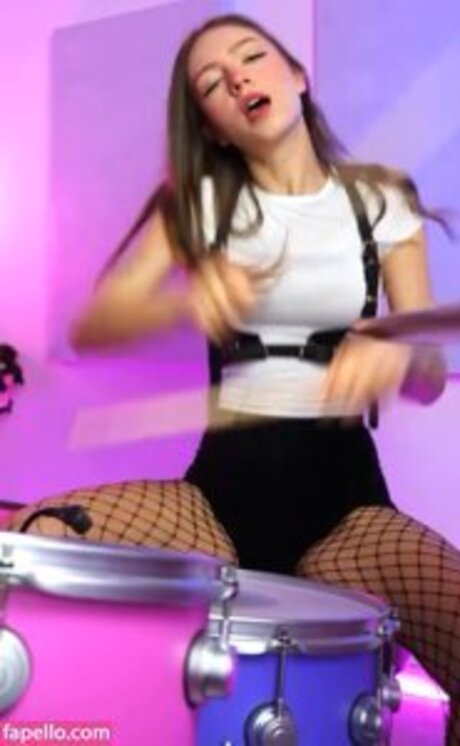 Kriss Drummer sex pornstar pic