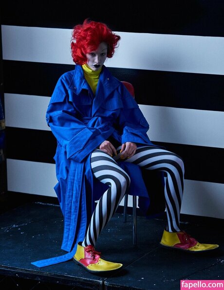 ebony midget onlyfans top images