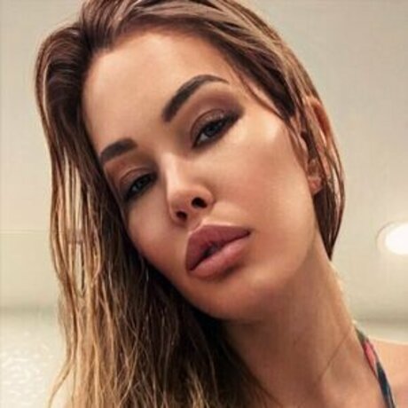 Shanna Moakler xxx model picture