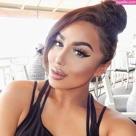 ItsLademi star exclusive pics