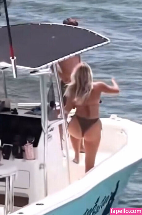 Cayla Vanderbaan pornstar sexy picture