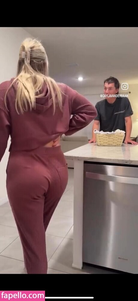 Cayla Vanderbaan Best Profile Photo