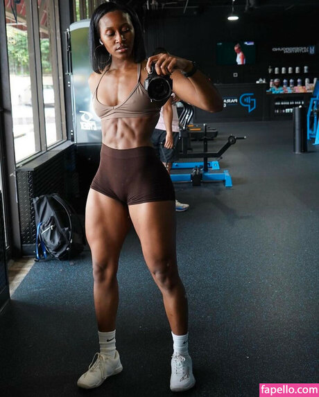 Tiara Howard high quality star archive