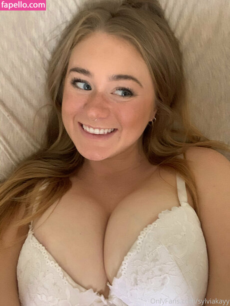 Sylvia Kay art star img