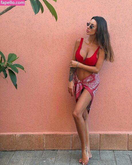 Oriana Tubiolo model exclusive pics