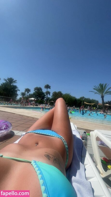 sexy ladyboy onlyfans exclusive img