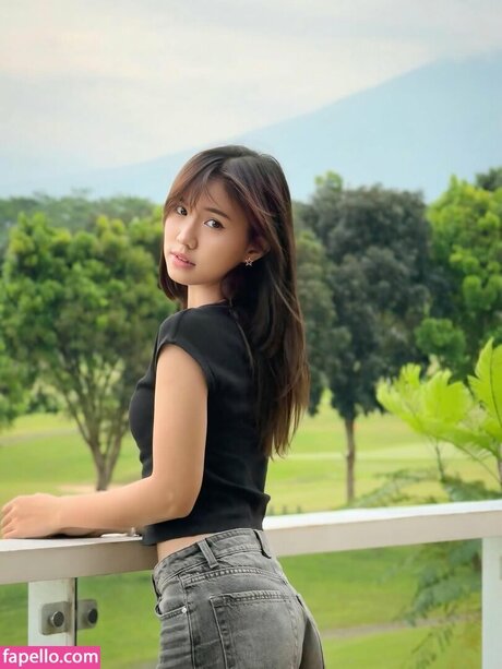 Leonazhen top model img